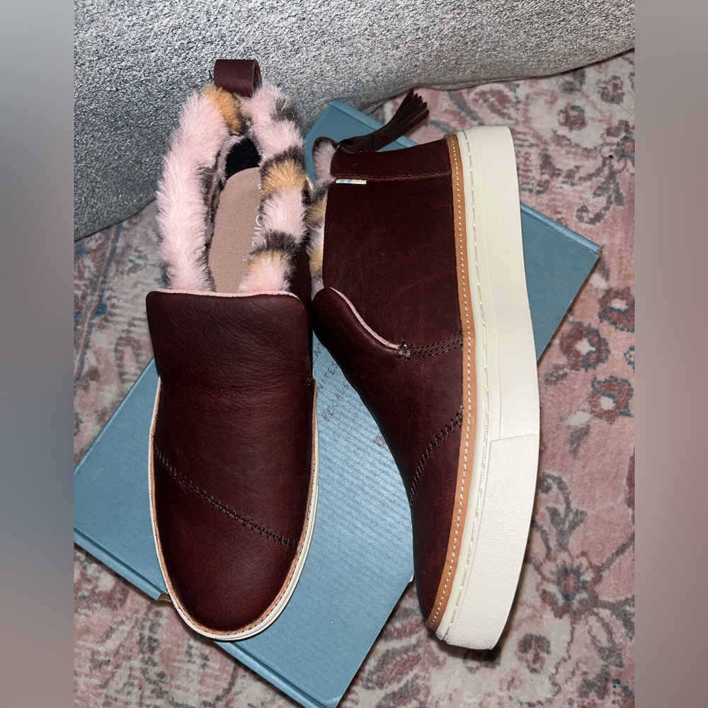 Toms Paxton size 6.5 new in box